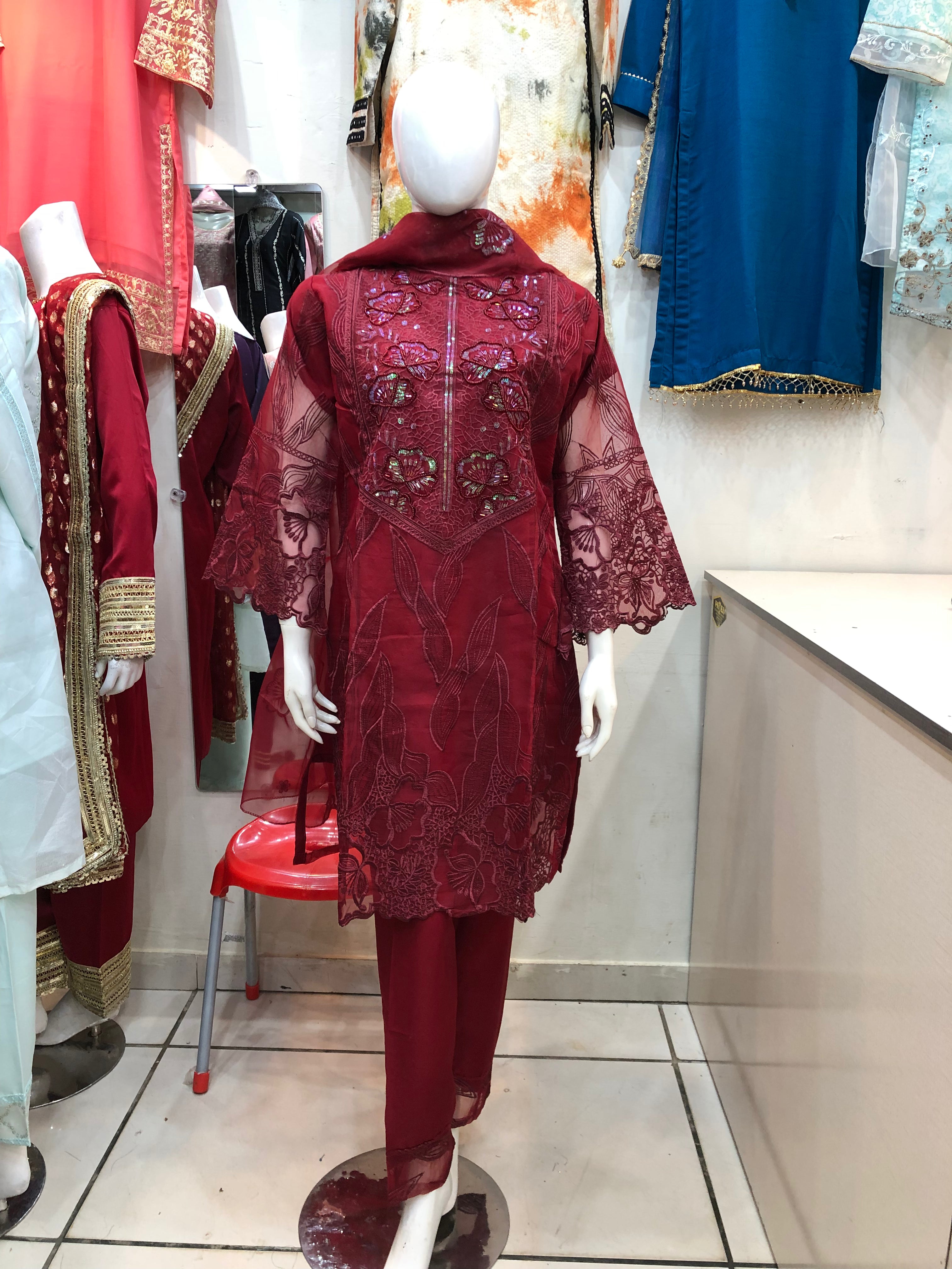 🌸 3-Piece Fancy Cotton Design Brown – Timeless Elegance for Every Occasion